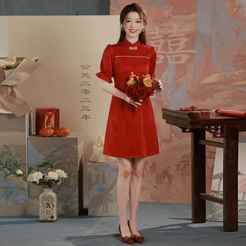 Vasarā Mūsdienu Red Cheongsam Grauzdiņš Līgava Apģērbu Ķīniešu Stilā Uzlabota Īsām Piedurknēm Qipao Kāzu Kleita